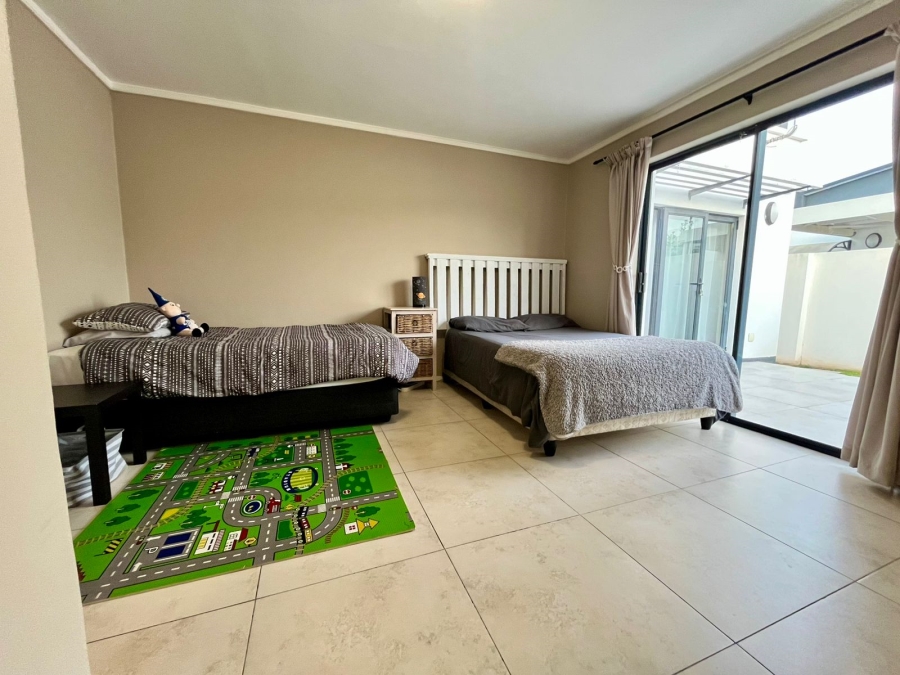 To Let 2 Bedroom Property for Rent in Nahoon Valley Park Eastern Cape